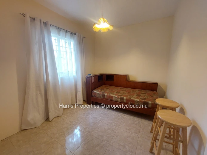 Individual NHDC house for rent in Mon Choisy 