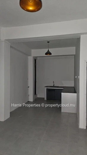 For rent office space of 100m2 in Port Louis (Sole Mandate)