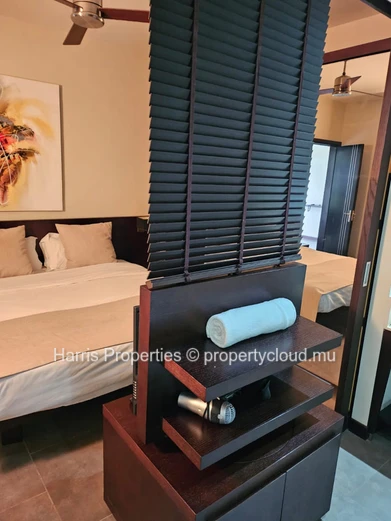 High-end RES penthouse for sale in a secure residential complex in Grand Baie 