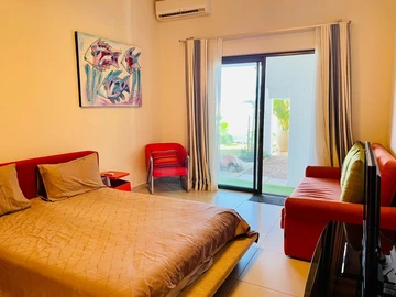 5 Bedroom Villa