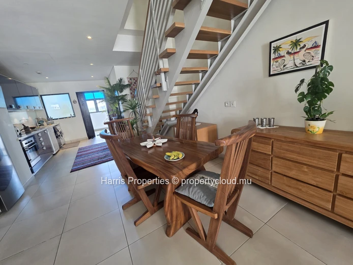 Magnifique duplex à vendre dans le prestigieux centre commercial La Croisette
