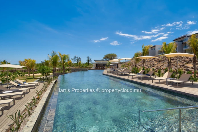 Magnificent luxury first floor apartment for rent in St Antoine