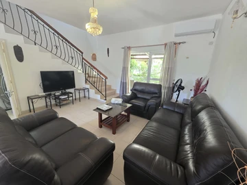 2 Bedroom Townhouse, Duplex