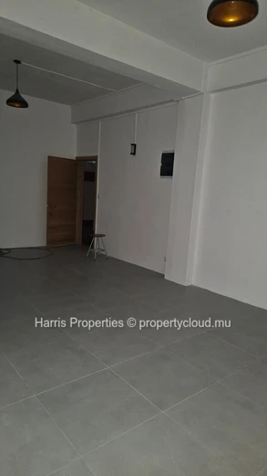 For rent office space of 100m2 in Port Louis (Sole Mandate)