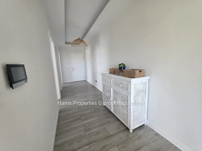 Appartement luxueux et superbement aménagé à vendre à Pereybere