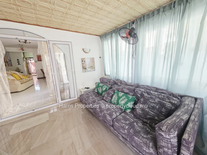 Magnifique duplex à vendre– Pereybere