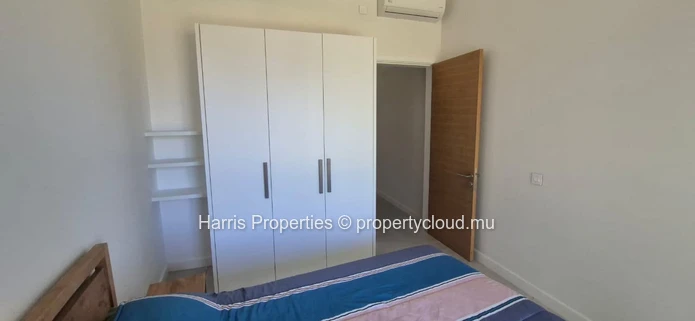 Splendid beachfront apartment for rent in Grand Gaube 