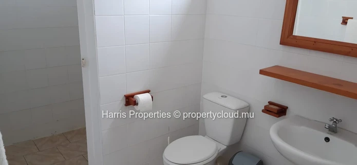 One bedroom house for rent in a complex