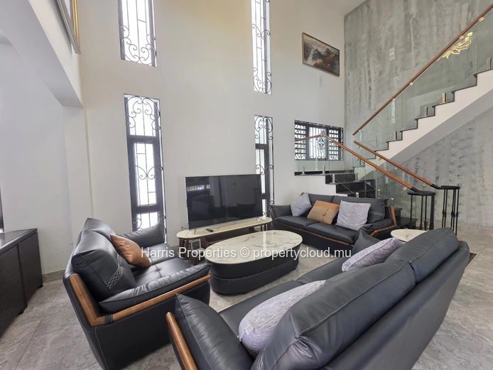 Villa moderne et luxueuse à vendre – Pereybere