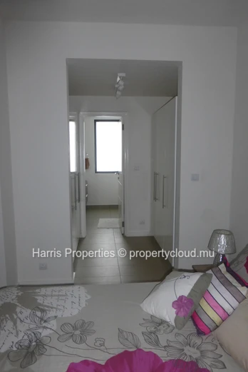 Stunning Duplex for Rent in Azuri, Haute Rive<br/>