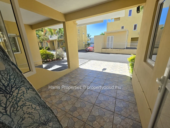 Beautiful Duplex for Rent in a Secure Residence – Grand Gaube