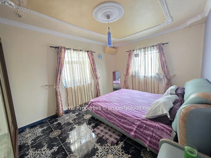 Spacious Individual House for Rent in Pereybere