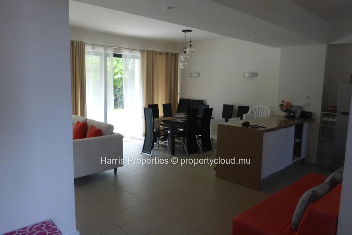 Stunning Duplex for Rent in Azuri, Haute Rive<br/>