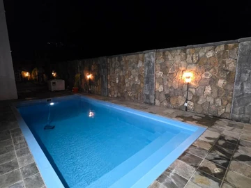 6 Bedroom Villa