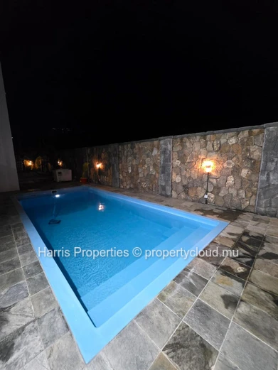 Stunning Modern Villa for Rent – Grand Gaube
