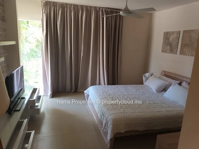 For sale: Luxurious 400m2 villa with 4 ensuite bedrooms in Grand-Baie