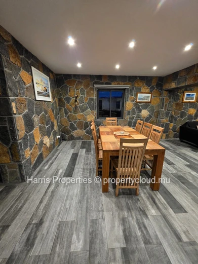 Stunning Modern Villa for Rent – Grand Gaube