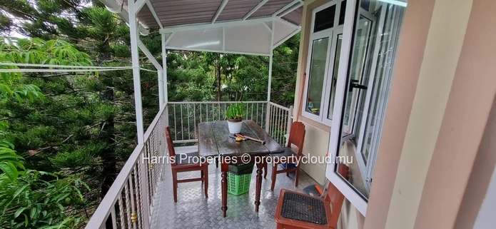 Beautiful First-Floor Apartment for Rent – Trou aux Biches
