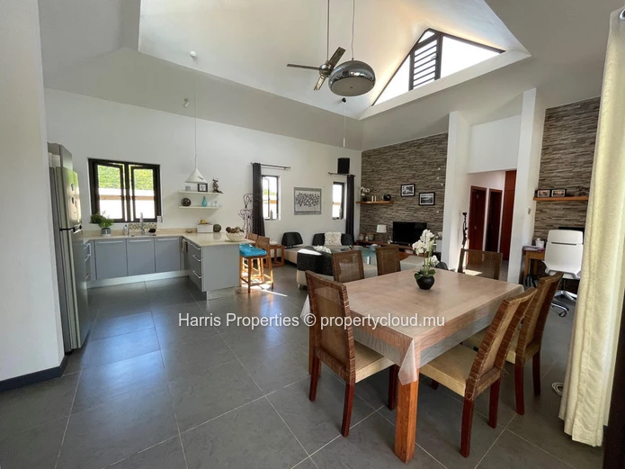Luxury RES villa for sale in Cap Malheureux