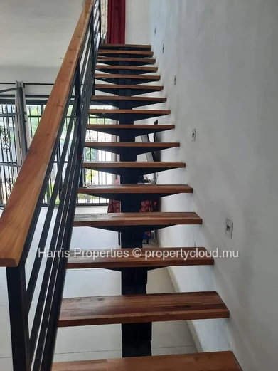 Villa élégante, située dans le magnifique quartier de Trou aux Biches à louer