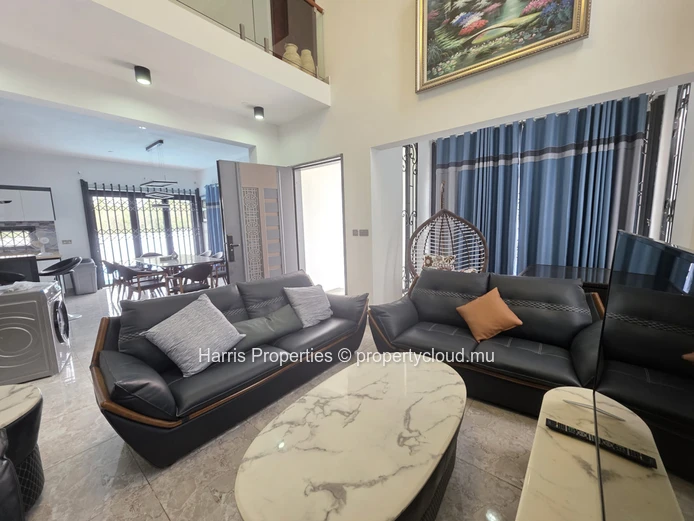 Villa moderne et luxueuse à vendre – Pereybere