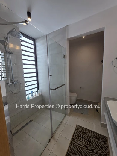 Appartement en bord de mer à vendre – Pointe aux Biches