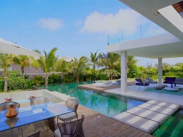 7 Bedroom Villa