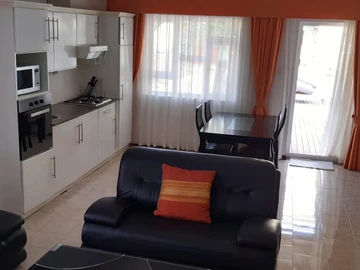 Townhouse, Duplex