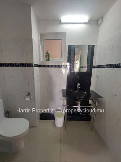 Studio for rent in a secure residential complex in Grand Baie