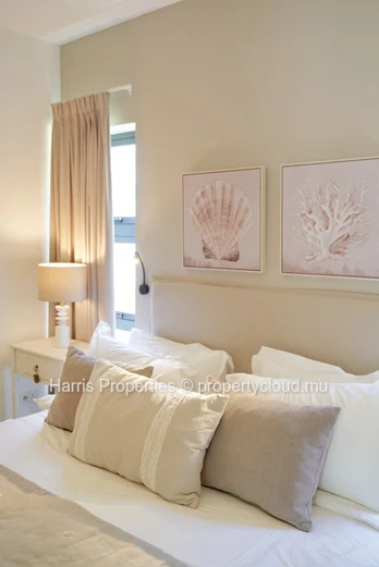 G+2 apartment – Pointe aux Canonniers (2 minutes by car from Mont Choisy beach)