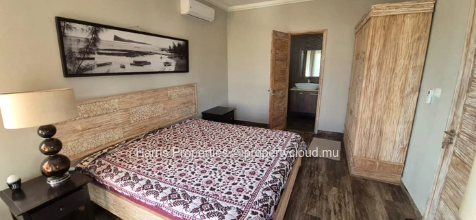 Beautiful individual villa for rent in Mon Choisy 