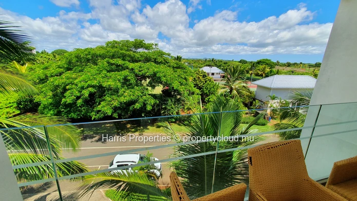 Beautiful penthouse with private rooftop for sale, in Cour Ambrée