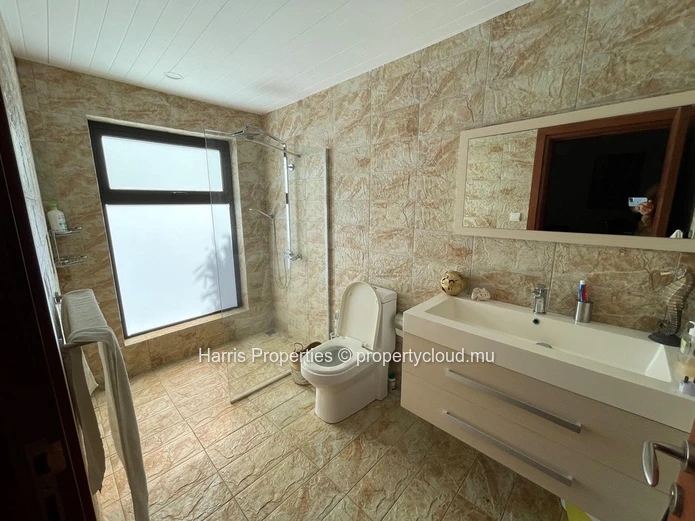 Luxury RES villa for sale in Cap Malheureux