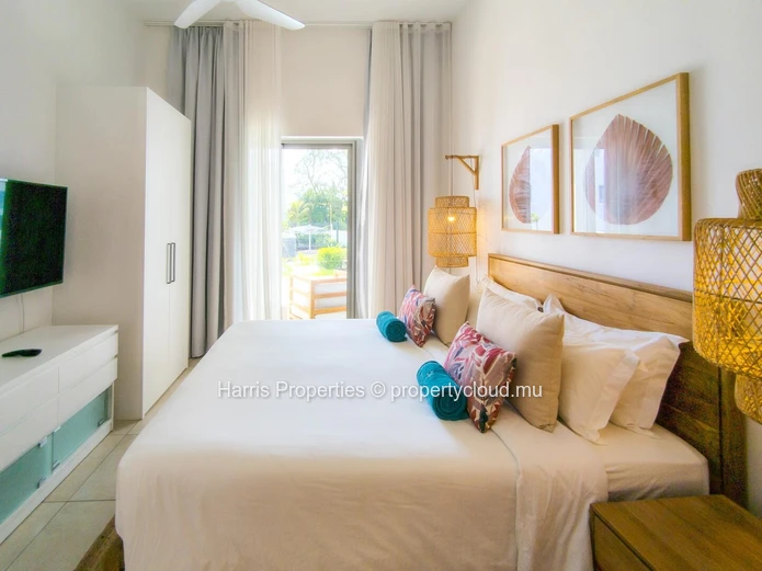 Beautiful 3 bedroom apartment fully furnished and equipped for rent in Grand Gaube (Sole Mandate)