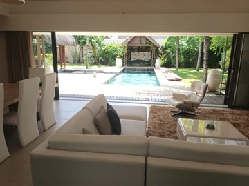 4 Bedroom Villa