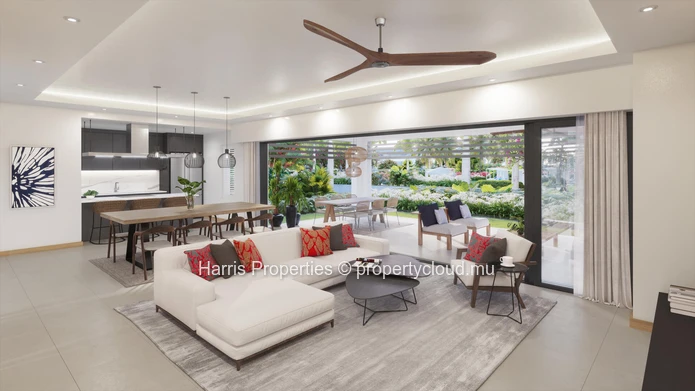 FOR SALE luxury apartment located on the first floor in Mont Choisy (Sole Mandate)