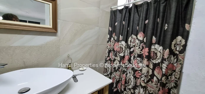 Beautiful First-Floor Apartment for Rent – Trou aux Biches