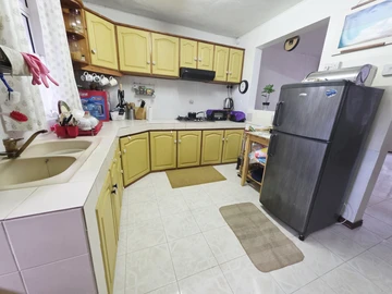 3 Bedroom Townhouse, Duplex