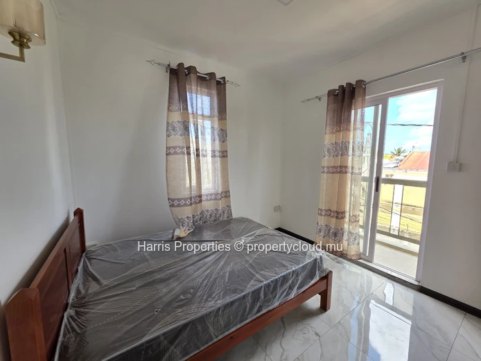 Elegant 3-Bedroom Apartment for Rent in Pereybère