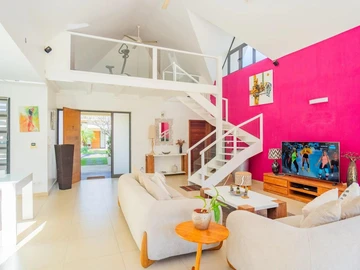 4 Bedroom Villa