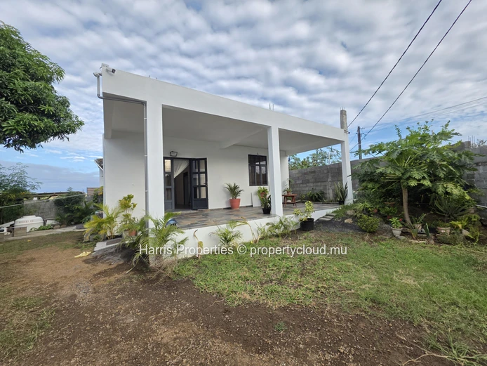 Beautiful, individual unfurnished house for rent in Grand Gaube