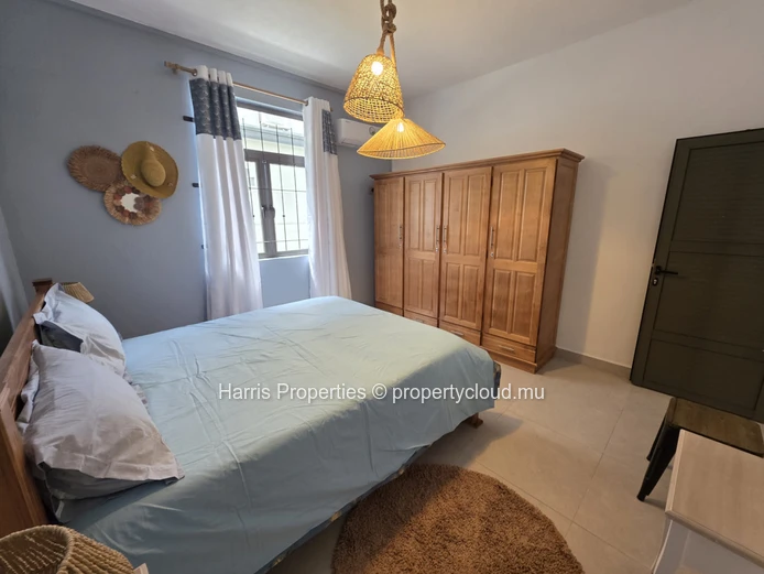 Magnificent Ground Floor Apartment for Rent in a Secure Residence, Pereybere