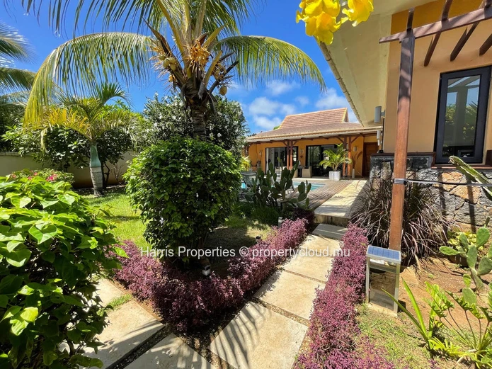 Luxury RES villa for sale in Cap Malheureux