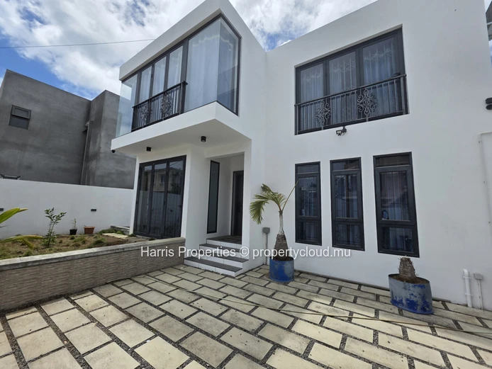 Villa moderne et luxueuse à vendre – Pereybere