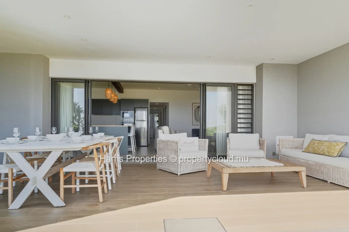 St Antoine Private Residence – Luxurious 3-Bedroom Apartment on the Ground Floor