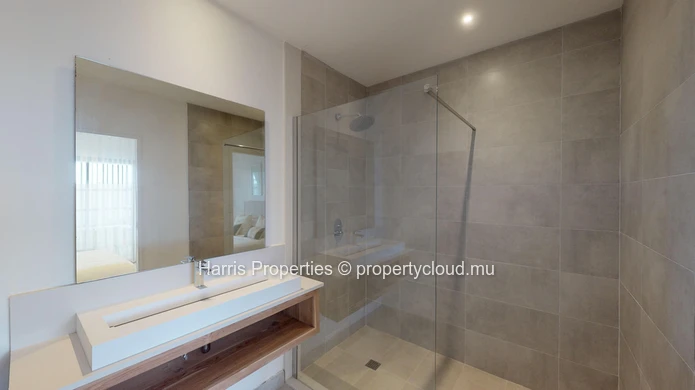 First floor RES apartment for sale in Pereybere