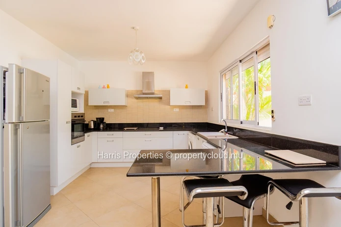 For Sale – Single-storey Villa 200m from the Beach – Pointe aux Piments 