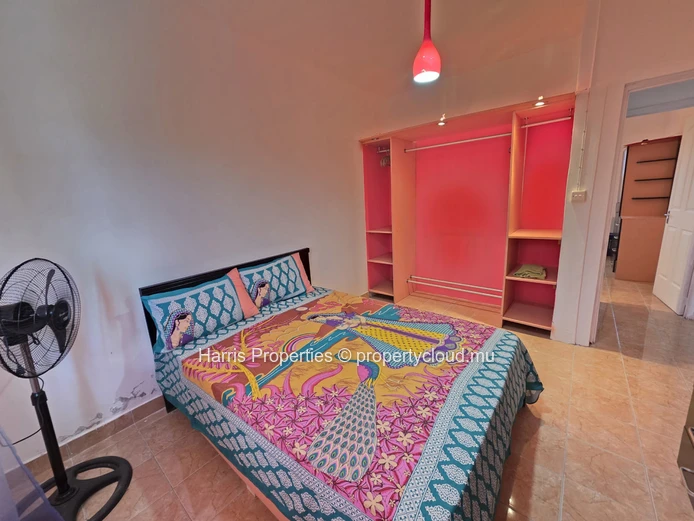 Triplex à vendre à Grand Gaube – Résidence sécurisée