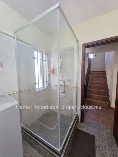 Beautiful Duplex for Rent in a Secure Residence – Grand Gaube