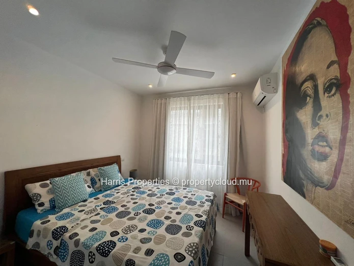 Charming second-floor apartment for sale in Pereybere